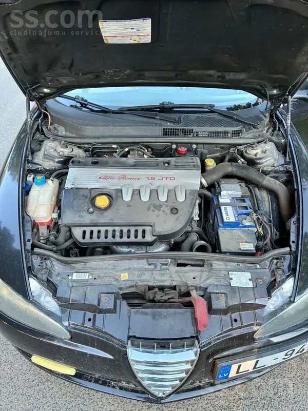 Alfa-romeo Pārdodu Alfa Romeo 147 1.9 Jtd bez tehniskās apska