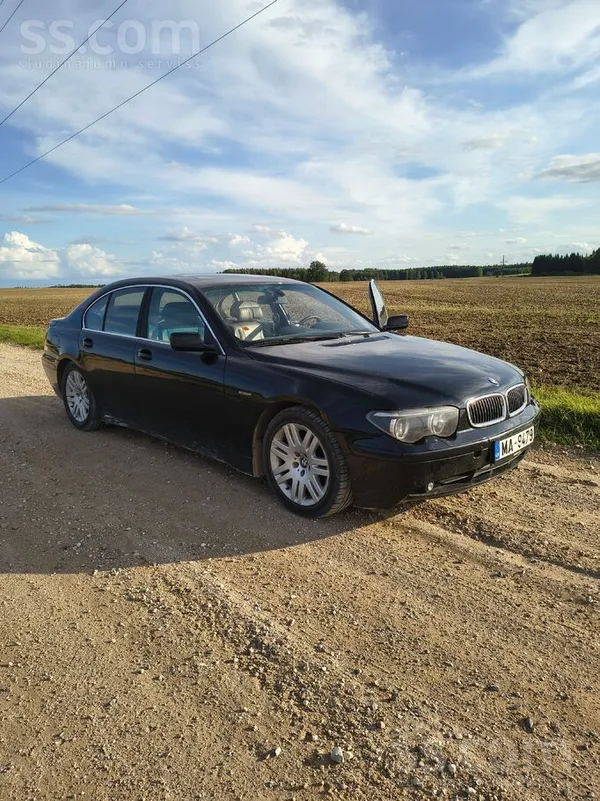 BMW Pārdodu ejošo mašīnu. Visi jautājumi pa telefonu.