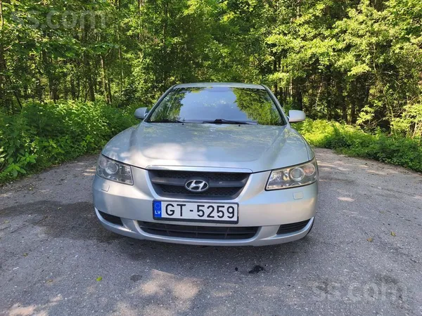 Hyundai Pārdod Hyundai Sonata 2007 2.0.