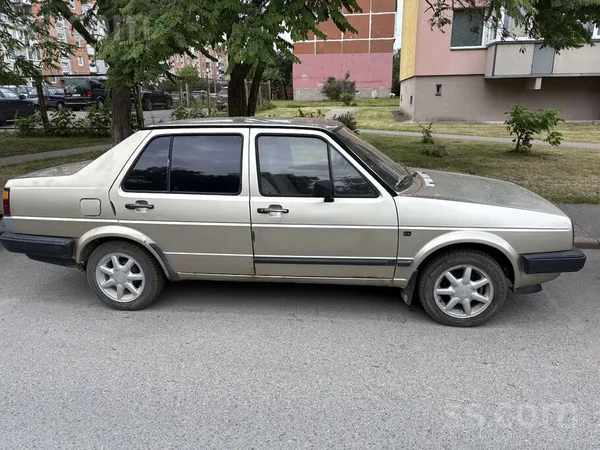 Volkswagen Pārdod vw jeta ar apskati līdz 01.2027. Līdz nāk r