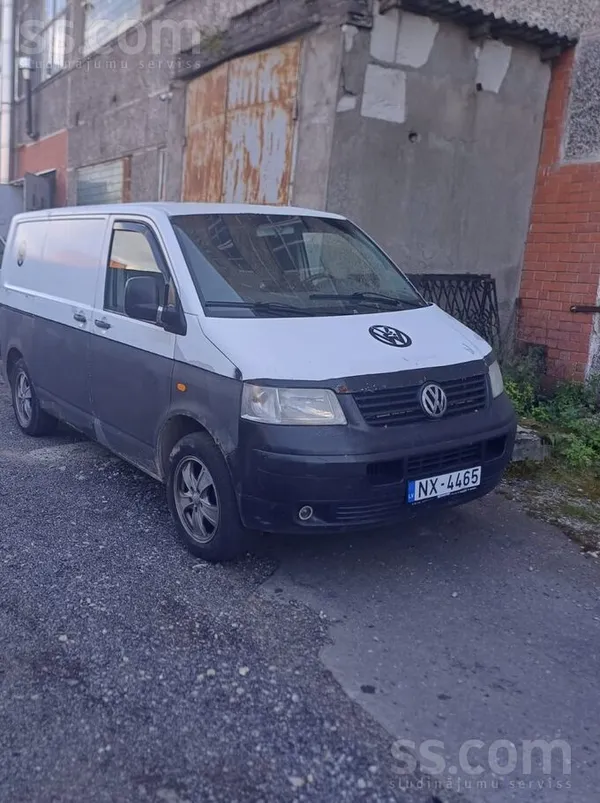 Volkswagen Pārdodu darba zirdziņu - kravas mikroautobusu T5 a