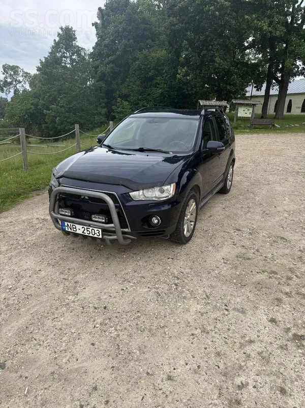 Mitsubishi Pārdodu jo nopirkts jauns auto brauca sieviete , m