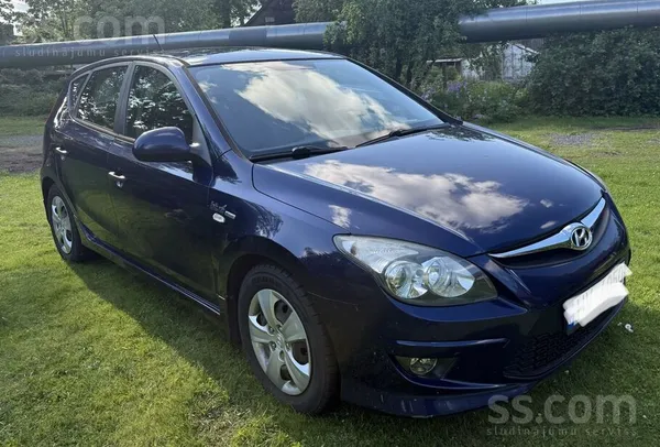 Hyundai Pārdodu Hyundai i30.