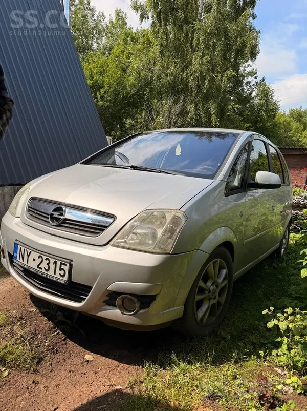 Opel Продаёться Опель в хорошем состоянии. 