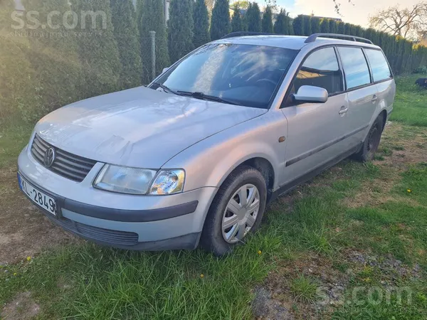 Pārdodam labu auto. 
Esam vienīgie īpašnieki Latvijā. 
Auto pedejos četrus gadus praktiski nav braucis, ta beigusies, probl ...