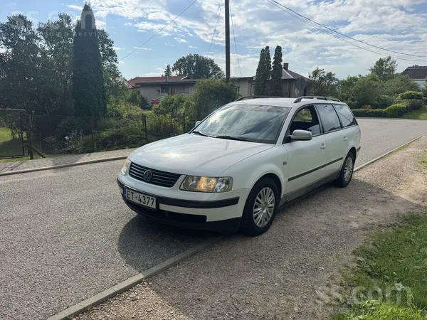 Volkswagen Pārdodu 1.9 passat ar melno skati