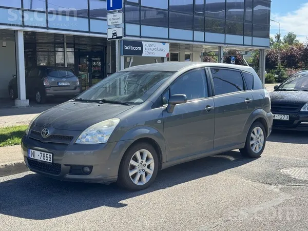 Toyota Продаётся автомобиль в хорошем состоянии. Тех. осм