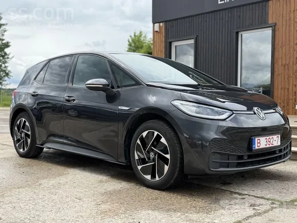 Volkswagen Pieejams Ekii valsts atbalsts. Volkswagen ID. 3 Pr