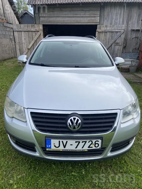 Volkswagen Pārdod vw pasat b6, kas aprīkots ar 1.6tdi dzinēju