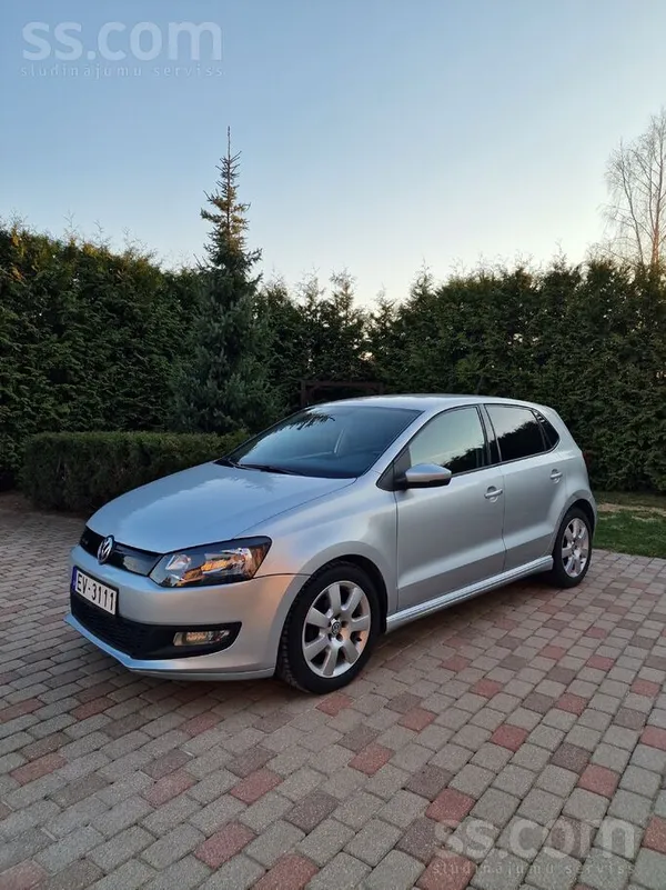 Volkswagen Продаю экономичный автомобиль WV Polo Blue Motion,