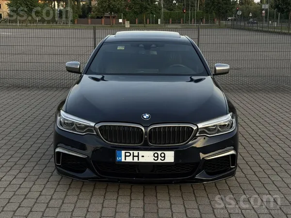 BMW BMW M550d/ 2018gada/ auto labā stāvoklī, gan tehni