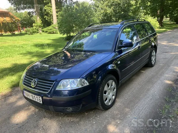 Volkswagen Absoluti bez rusas, jo salidzinoši nesen no Vacija
