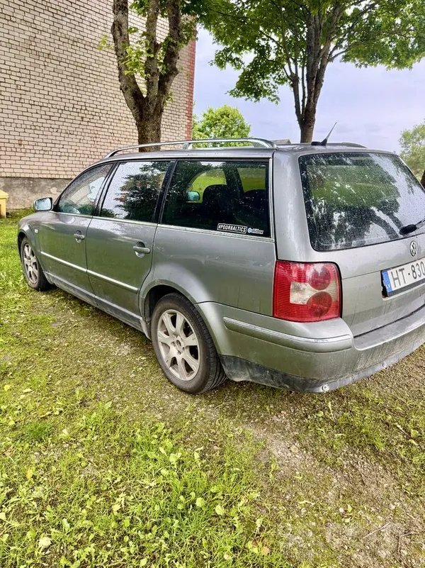 Volkswagen 2.5 Tdi dīzelis, 132 kW, automāts, pilnpiedziņa (4