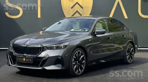 BMW BMW 550e Xdrive M-Sport Pro Warranty B&w Indvidual