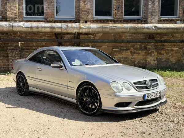 Mercedes Pārdod Mercedes-Benz Cl55 Amg Kompressor 5.4 V8.