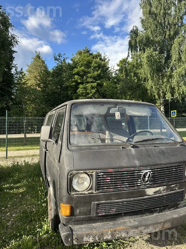 Volkswagen Pārdodu vw t3 1989 gada 9vietīgs , 1.7dizelis.