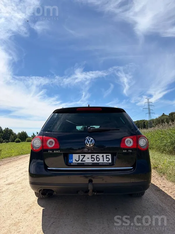 Volkswagen Продаётся Volkswagen Passat B6 Variant Highline, 2