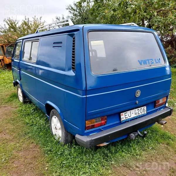 Volkswagen Pārdodas foršs busiņš, 2, 0L benzīns/gāze, 6 vieta