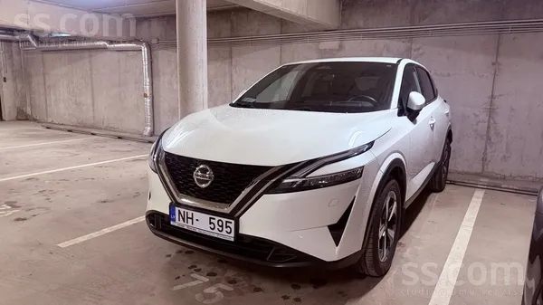 Nissan Pārdod Nissan Qashqai Tekna Mild-Hybrid / Ekonomis