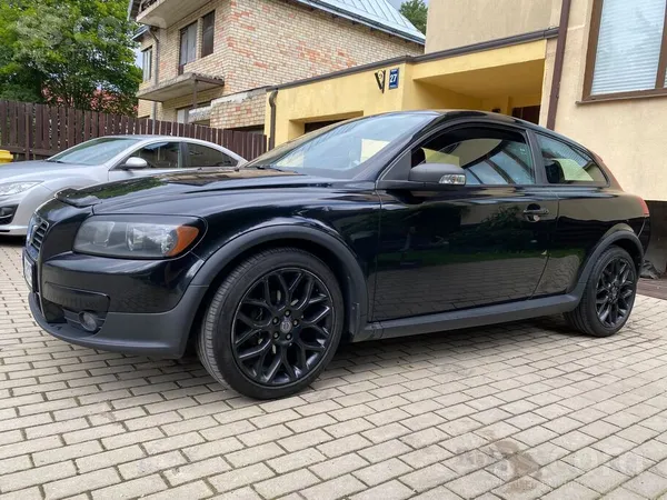 Volvo Pārdodu Volvo C30 1.6D. 
