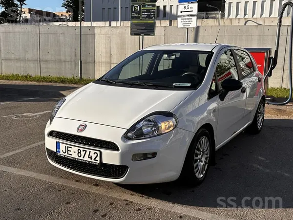 Fiat Lv: Fiat Punto 2013, 1000 €