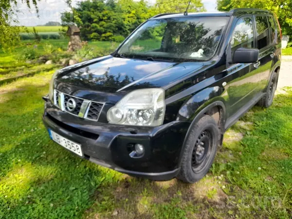 Nissan Pardodu auto tehniska kartiba. Ir vizuali defekti 