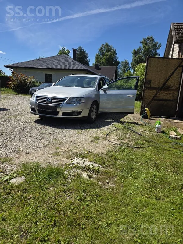 Volkswagen 2.0 125 kw dzinejs un atrumkarba strada labi strad