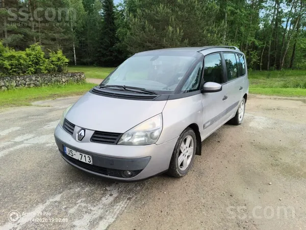 Renault Pardodās ekonomisks ģimenes auto , nav sarūsējis, 