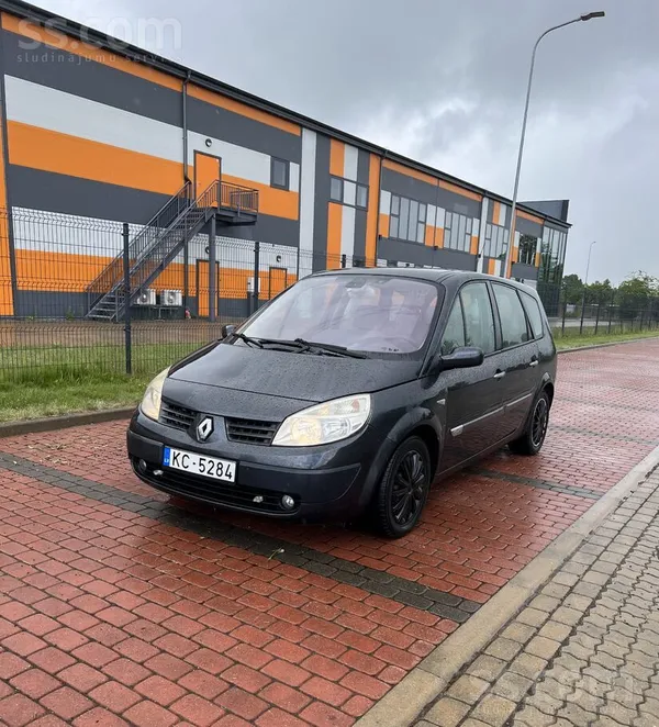 Renault Pārdod Renault Megane Scenic
