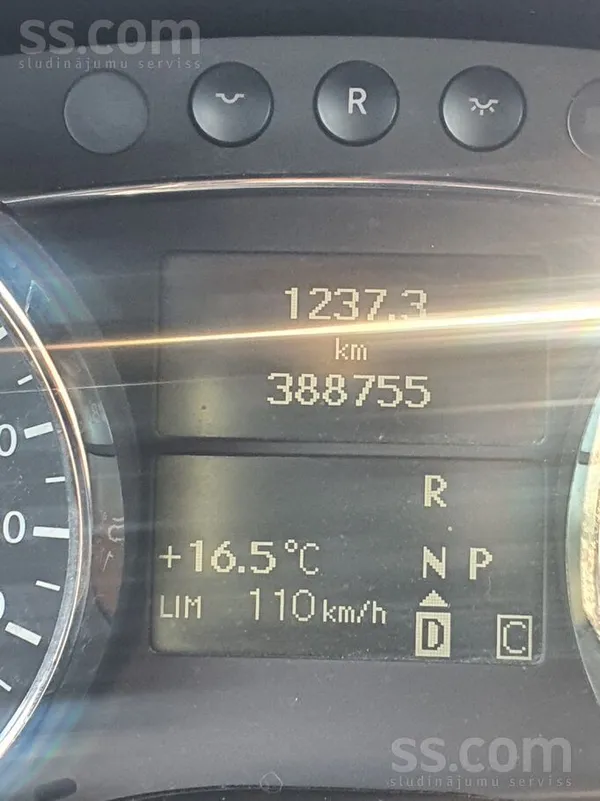 Mercedes R320 2007 - 2,000  €, 389 тыс., Latvija