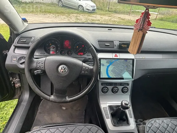 Volkswagen Passat (B6)