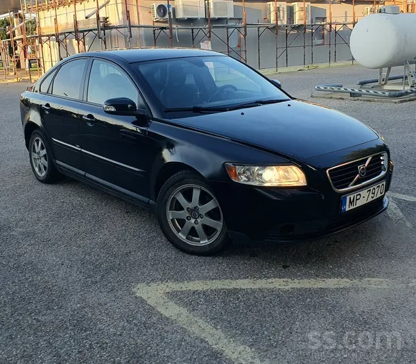 Volvo Pardodu volvo s40 2.0dizels 6atrumi 2008gada ar ja