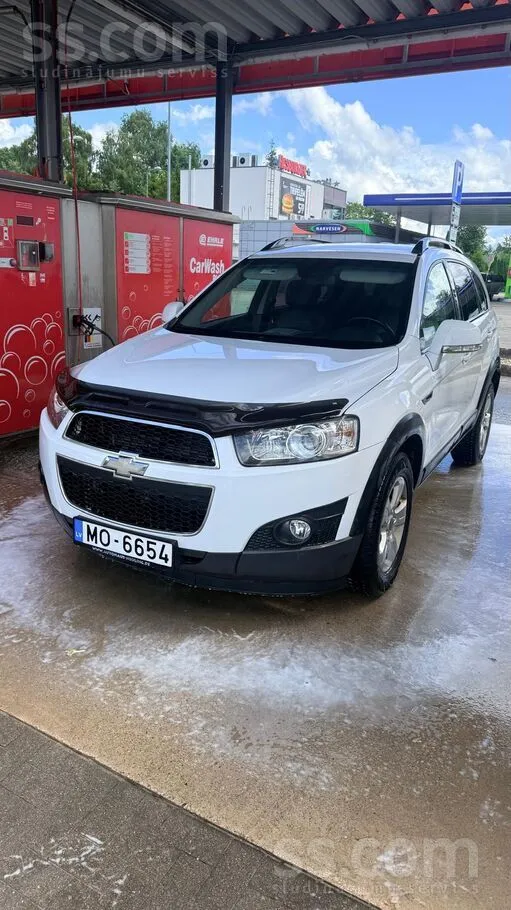 Chevrolet Pārdodu Chevrolet Captiva labā stāvoklī. Automašīn