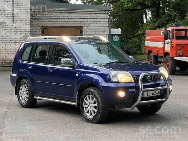 Nissan Pārdodu Nissan X-Trail T30 2.2 dCi Safari