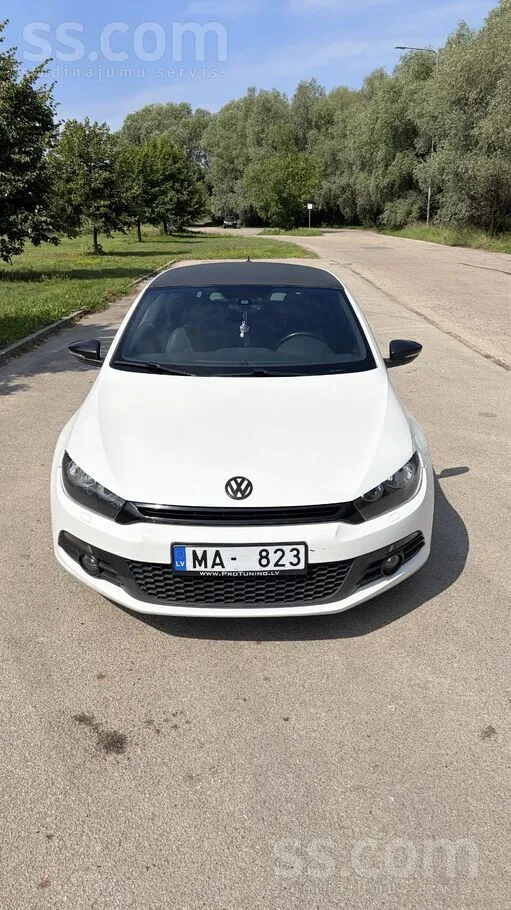 Volkswagen Продаю Volskwagen Scirocco 2009 1.4 Tsi