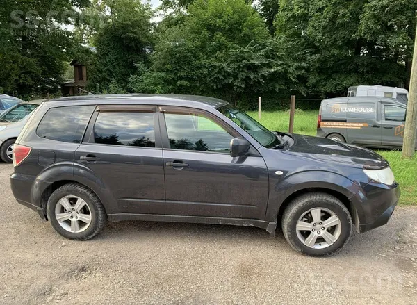 Subaru Pārdodu Subaru Forester - dzinējs pēc kapitālā rem
