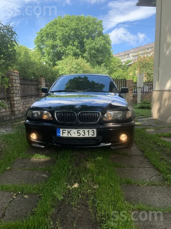 Ekspluatēts Latvijā. Esmu tikai 2. mašīnas īpašnieks. Auto tika iegādāts Dārzciema ielā BMW salonā. 
Ziemas riepas diski rud ...