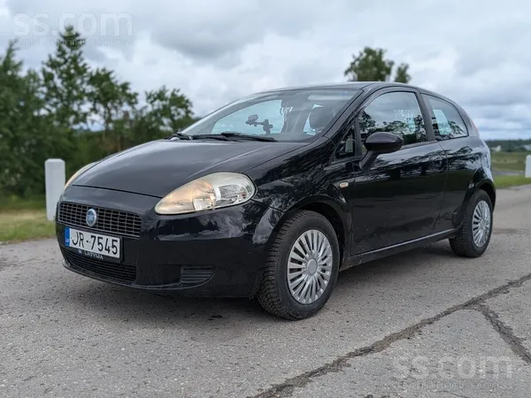 Praktisks, ekonomisks auto, benzīna dzinējs, ieguldījumus pašlaik neprasa. Mazs nodoklis 42eur gada, lēts uzturēšanā. ...