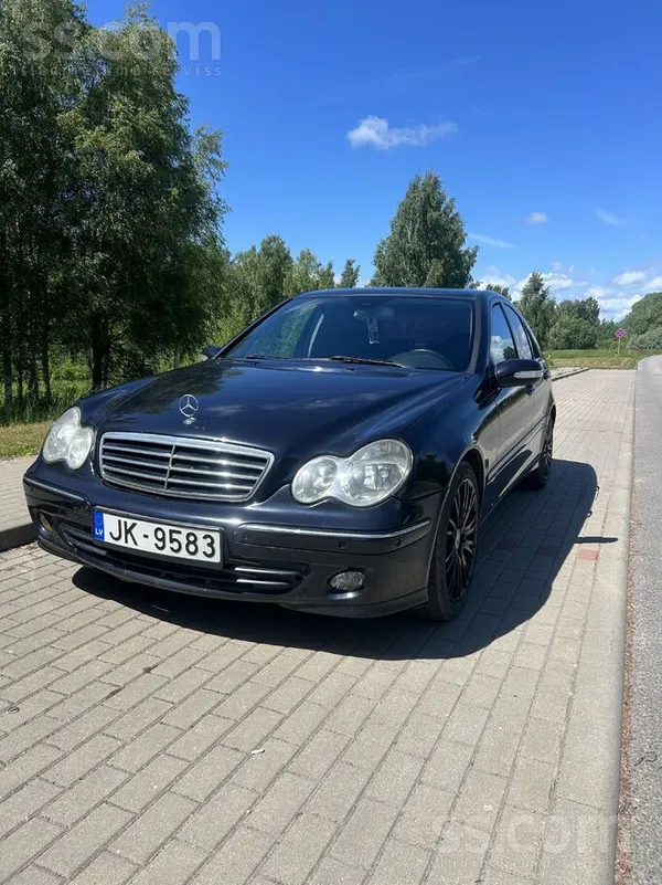 Mercedes Mercedes C270, automāts. Lec un brauc teicami, lie