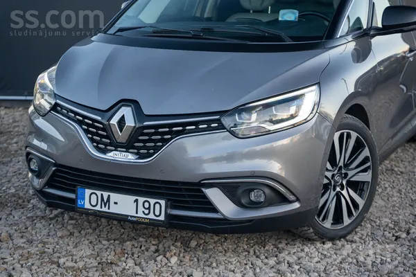 Renault Ievests no Francijas Renault Grand Scenic